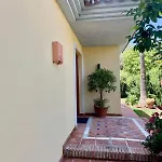 Moumi * Marbella