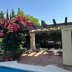 Villa Moumi *