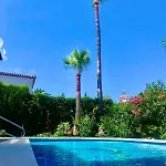 Moumi Villa *