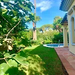 Villa Moumi *