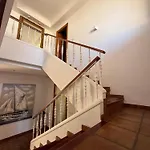 Moumi Marbella