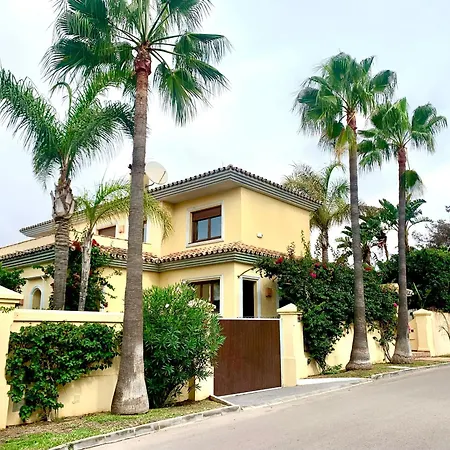Moumi Villa Marbella