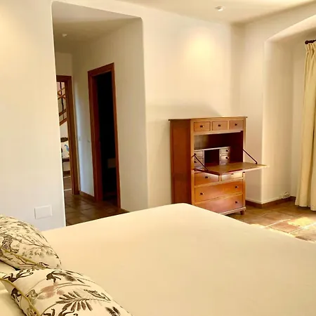 Villa Moumi *