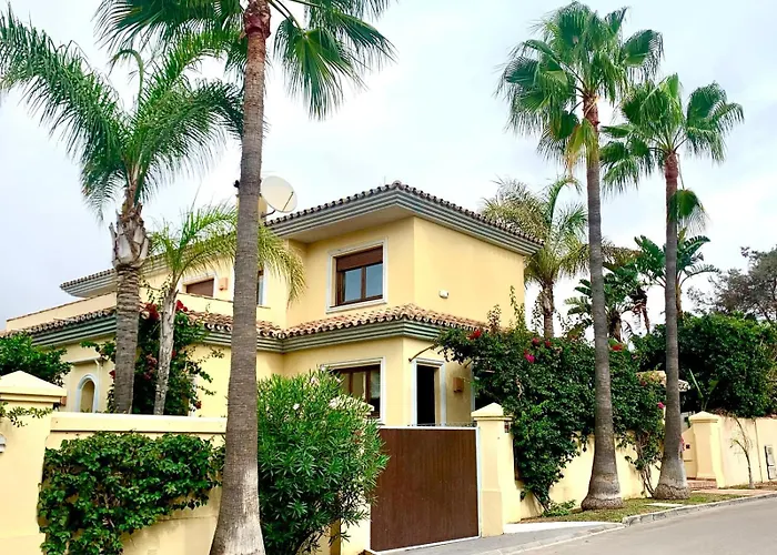 Moumi Villa Marbella