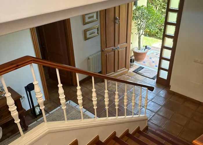 Moumi Villa *