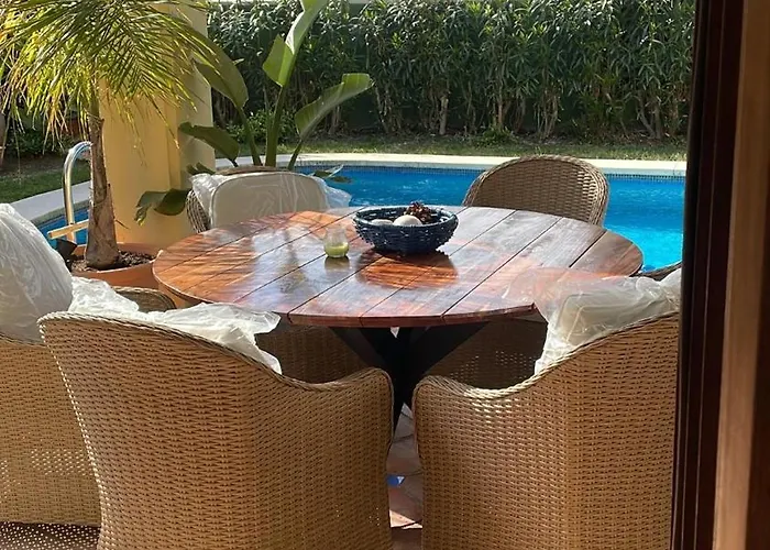 Moumi Villa Marbella